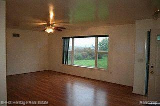 9855 West Coon Lake Road Gregory, MI 48137 - Photo 6 of 24 Great Room