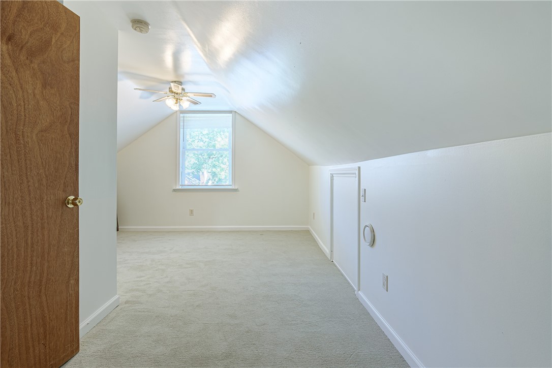 75 Garford Road Irondequoit, NY 14622 - Photo 34 of 46 Gallery Image 34