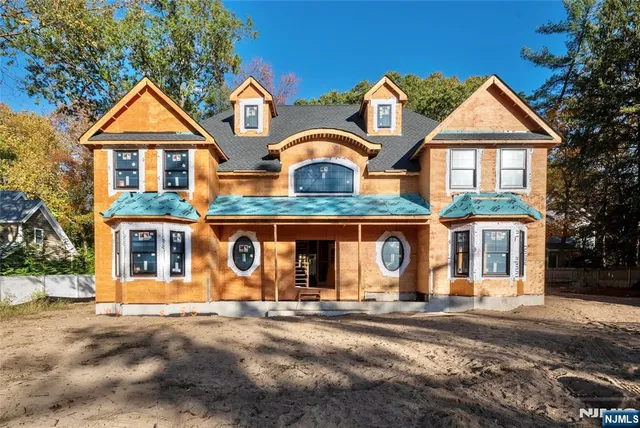 front view of house with a yard