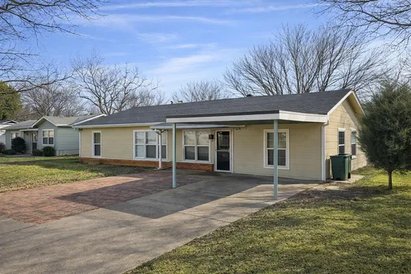 $1,900 | 4408 McKibben Street, Haltom City, TX 76117