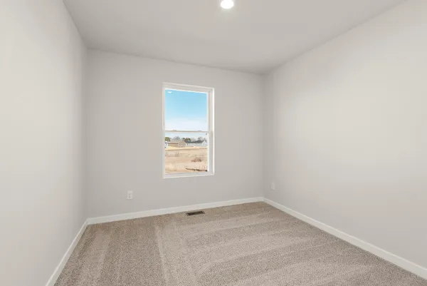 $349,900 | 39749 Fallbrook Avenue, North Branch, MN 55056