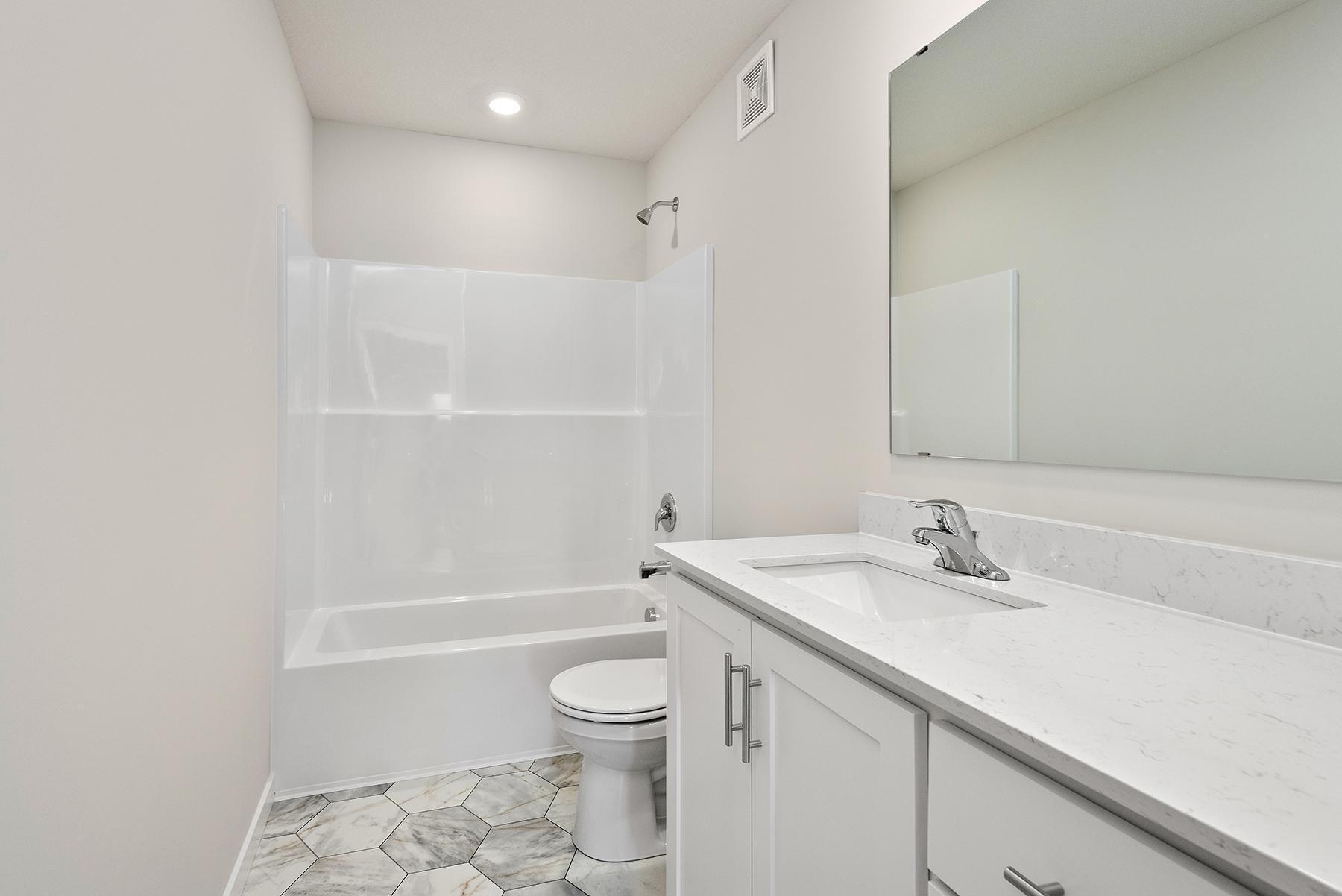 39749 Fallbrook Avenue North Branch, MN 55056 - Photo 17 of 20