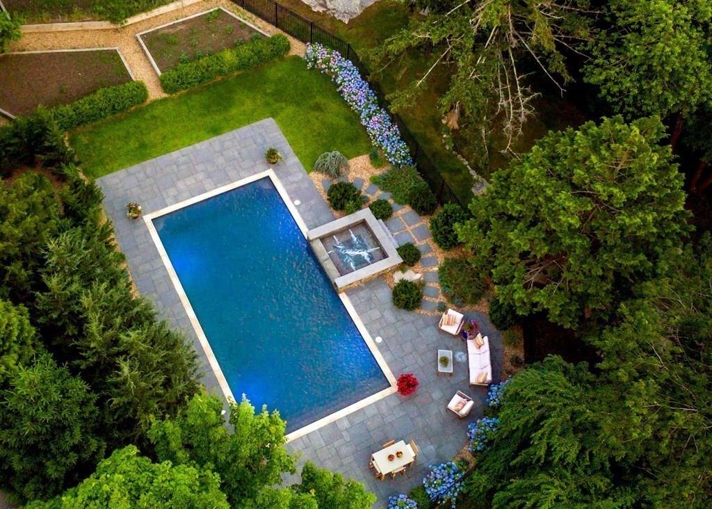 54 Lincoln Street Hingham, MA 02043 - Photo 2 of 39