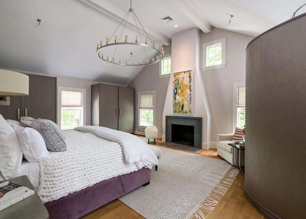 54 Lincoln Street Hingham, MA 02043 - Photo 23 of 39