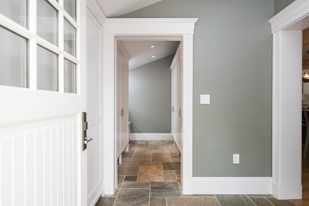 54 Lincoln Street Hingham, MA 02043 - Photo 27 of 39