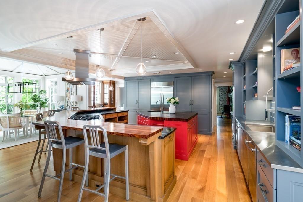 54 Lincoln Street Hingham, MA 02043 - Photo 6 of 39