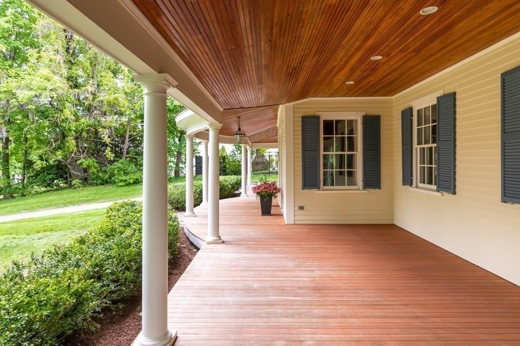 54 Lincoln Street Hingham, MA 02043 - Photo 7 of 39