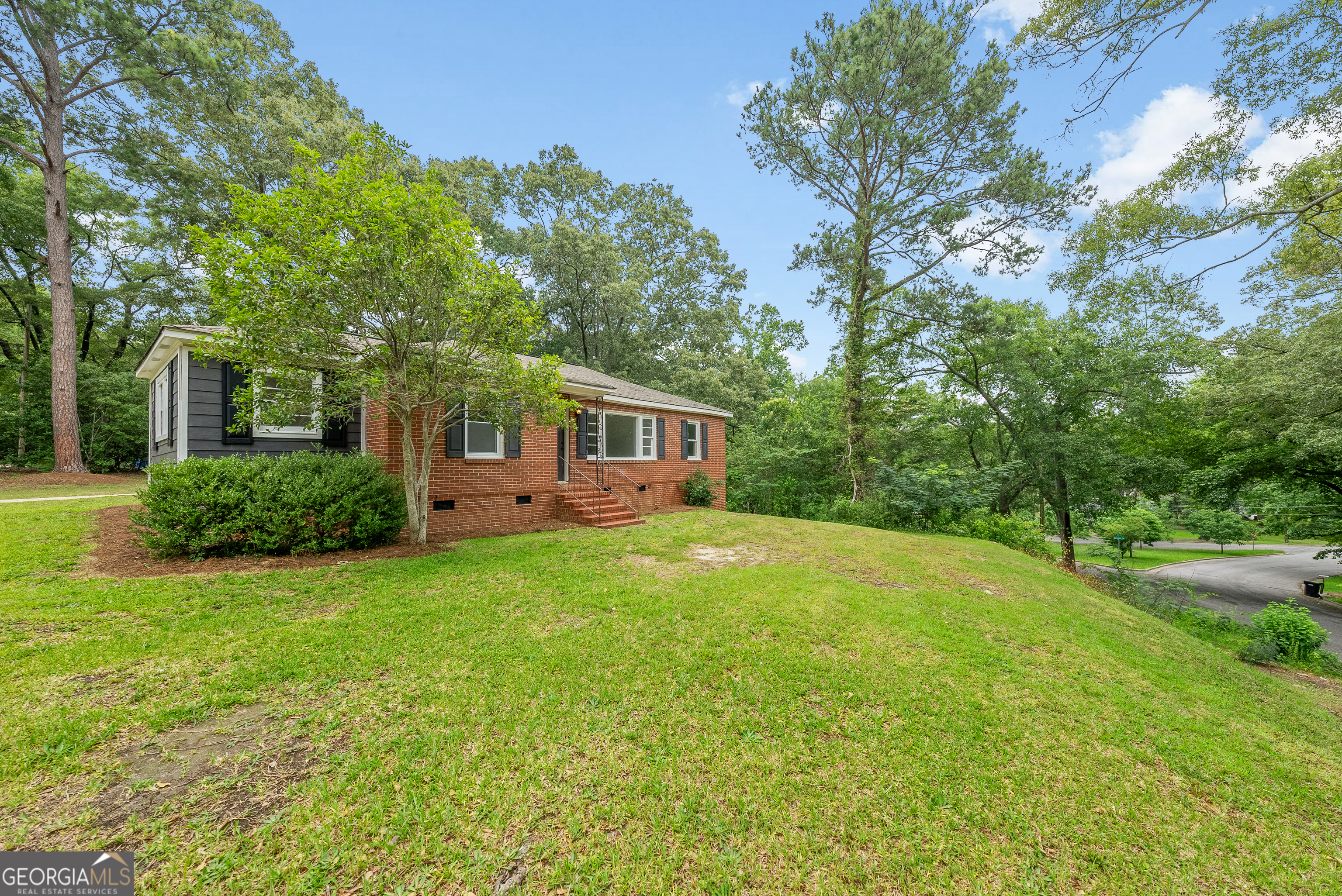 1605 41st Street Columbus, GA 31904 - Photo 4 of 31