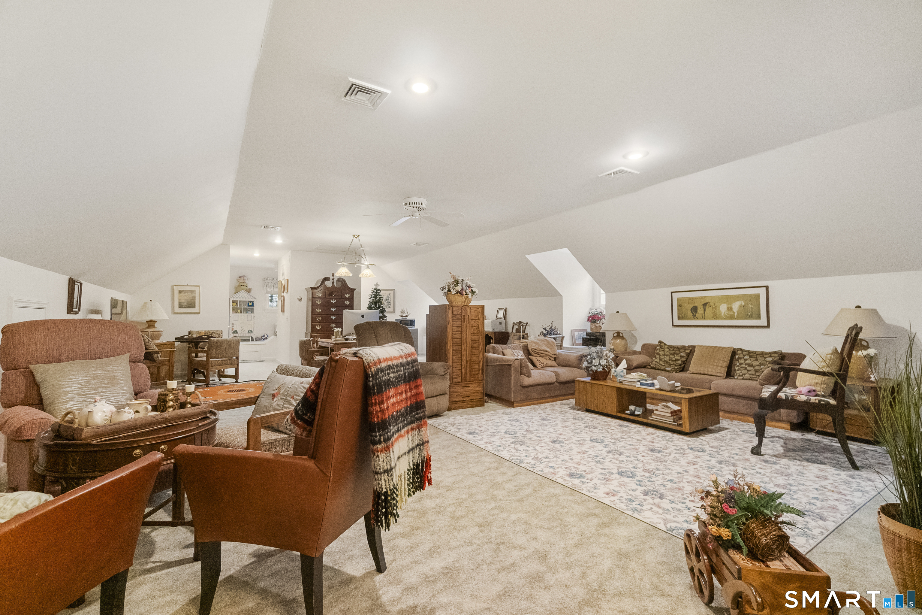 9 Perkins Road Woodbridge, CT 06525 - Photo 38 of 39 a living room with furniture