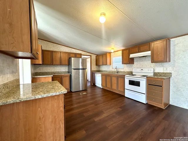 $1,475 | 11555 Culebra Road, San Antonio, TX 78253