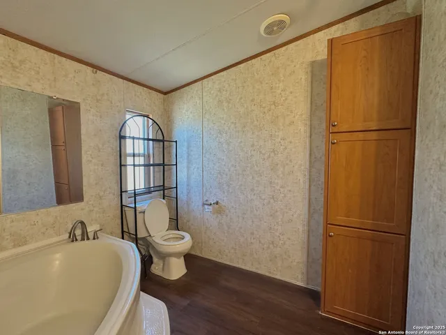 $1,475 | 11555 Culebra Road, San Antonio, TX 78253