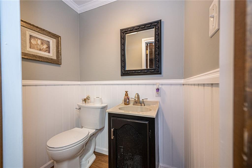 1824 Hassam Road Coraopolis, PA 15108 - Photo 21 of 24 BASEMENT 1/2 BATH.