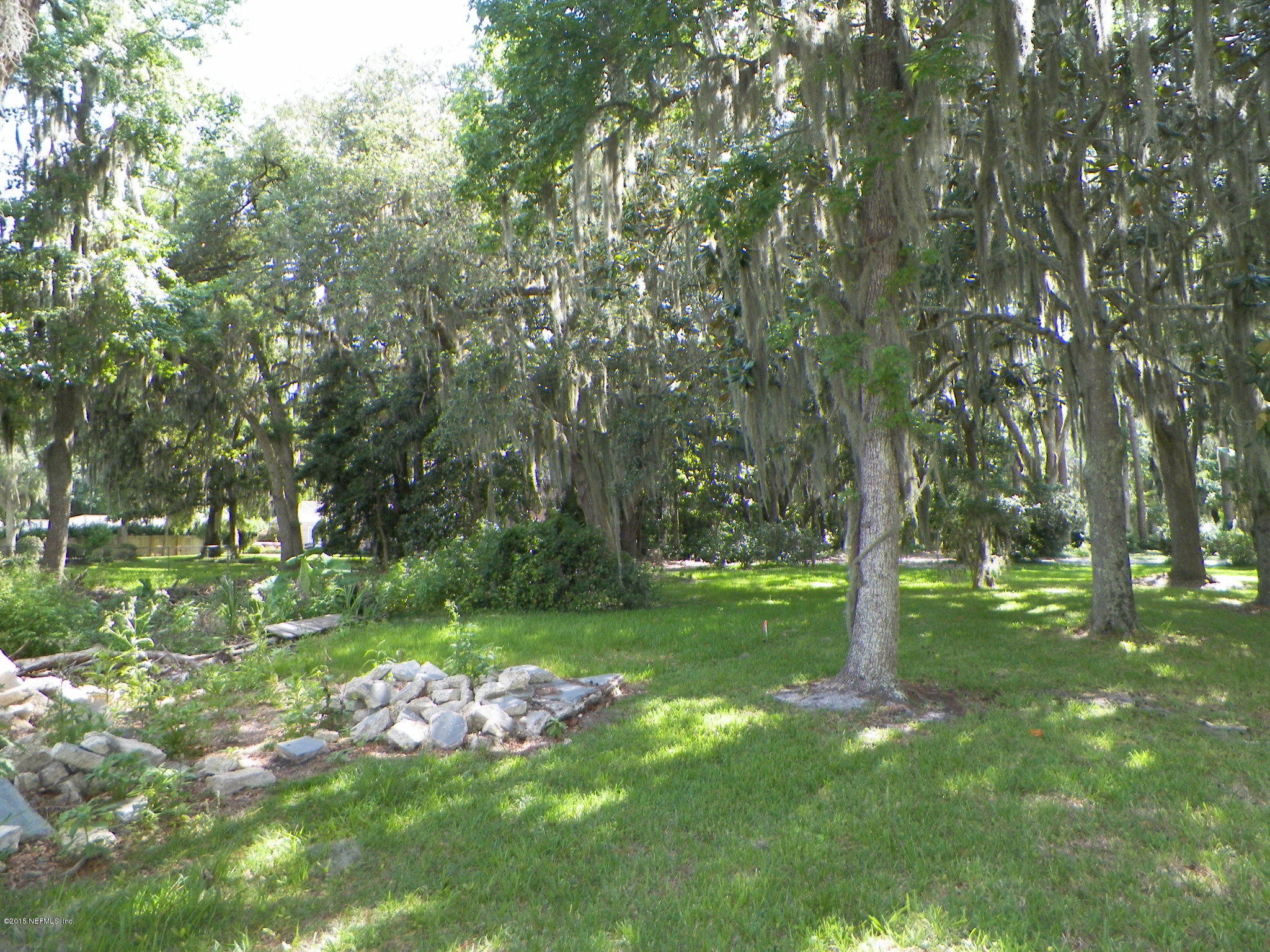 Raggedy Point Bank