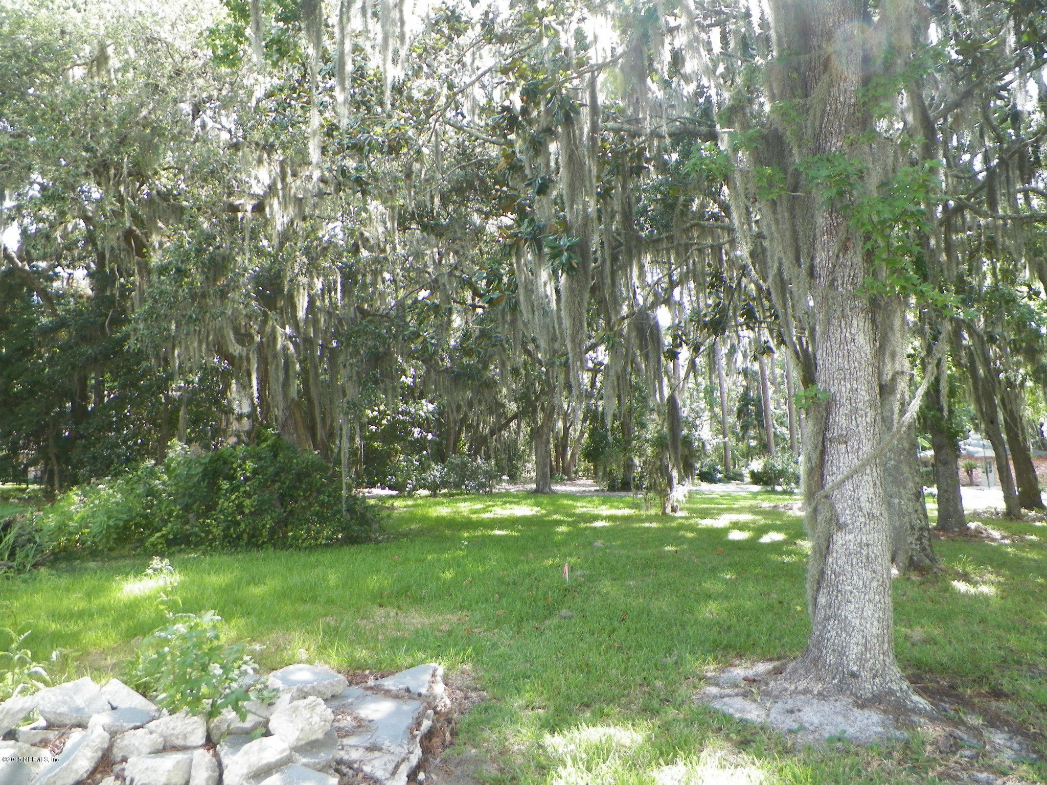 Raggedy Point Bank view 2