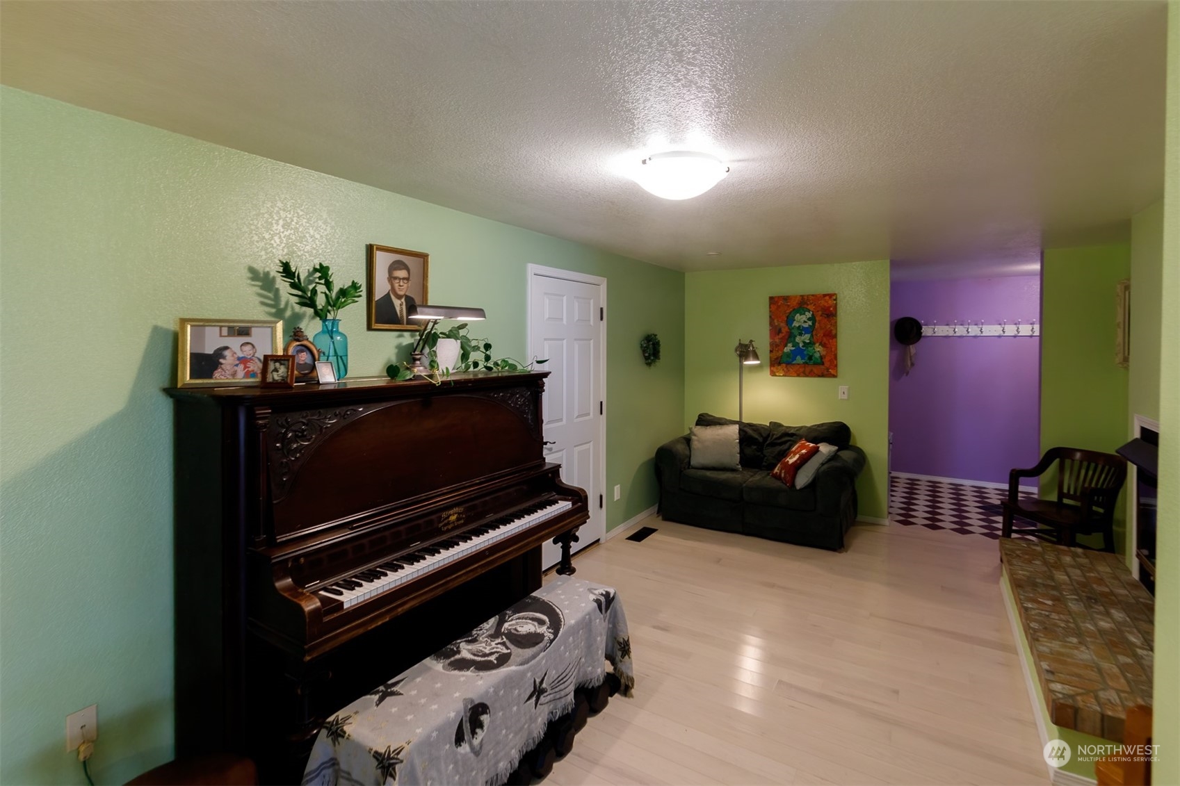 1601 Diamond Road Southeast Lacey, WA 98503 - Photo 12 of 27 Gallery Image 12