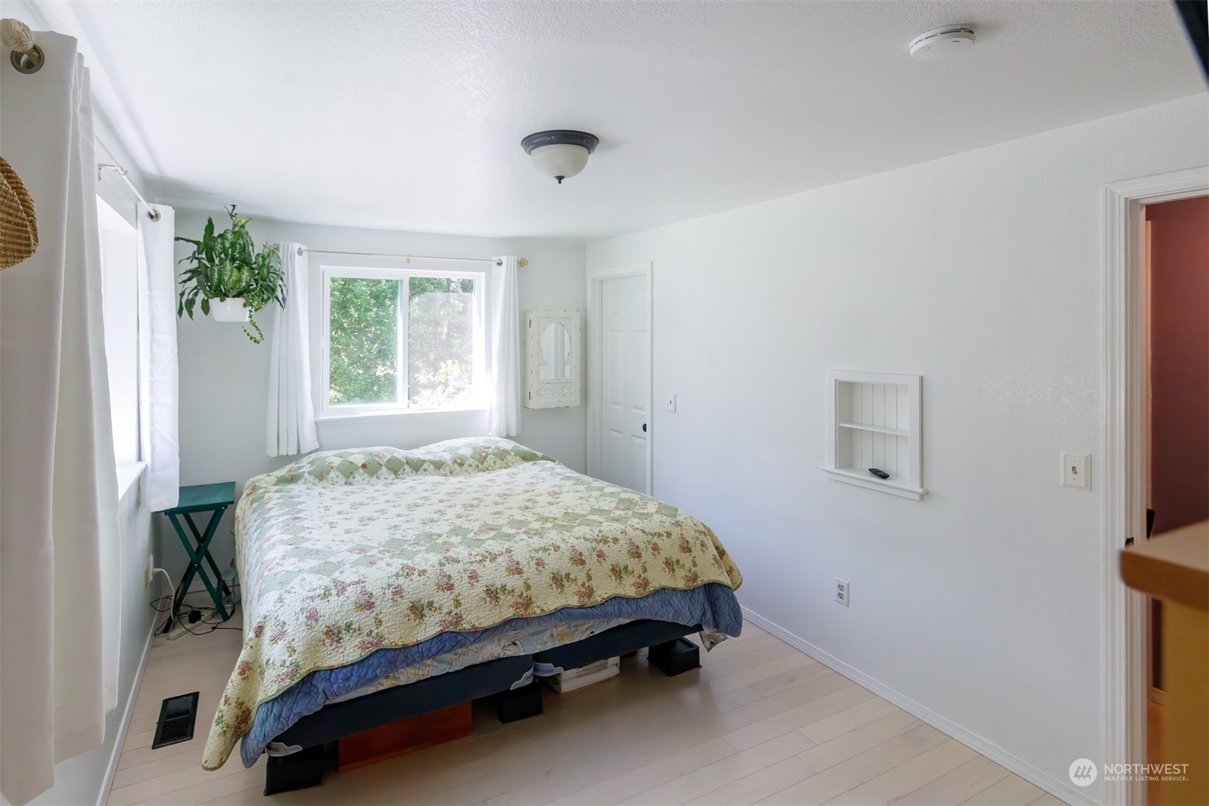 1601 Diamond Road Southeast Lacey, WA 98503 - Photo 16 of 27 Gallery Image 16