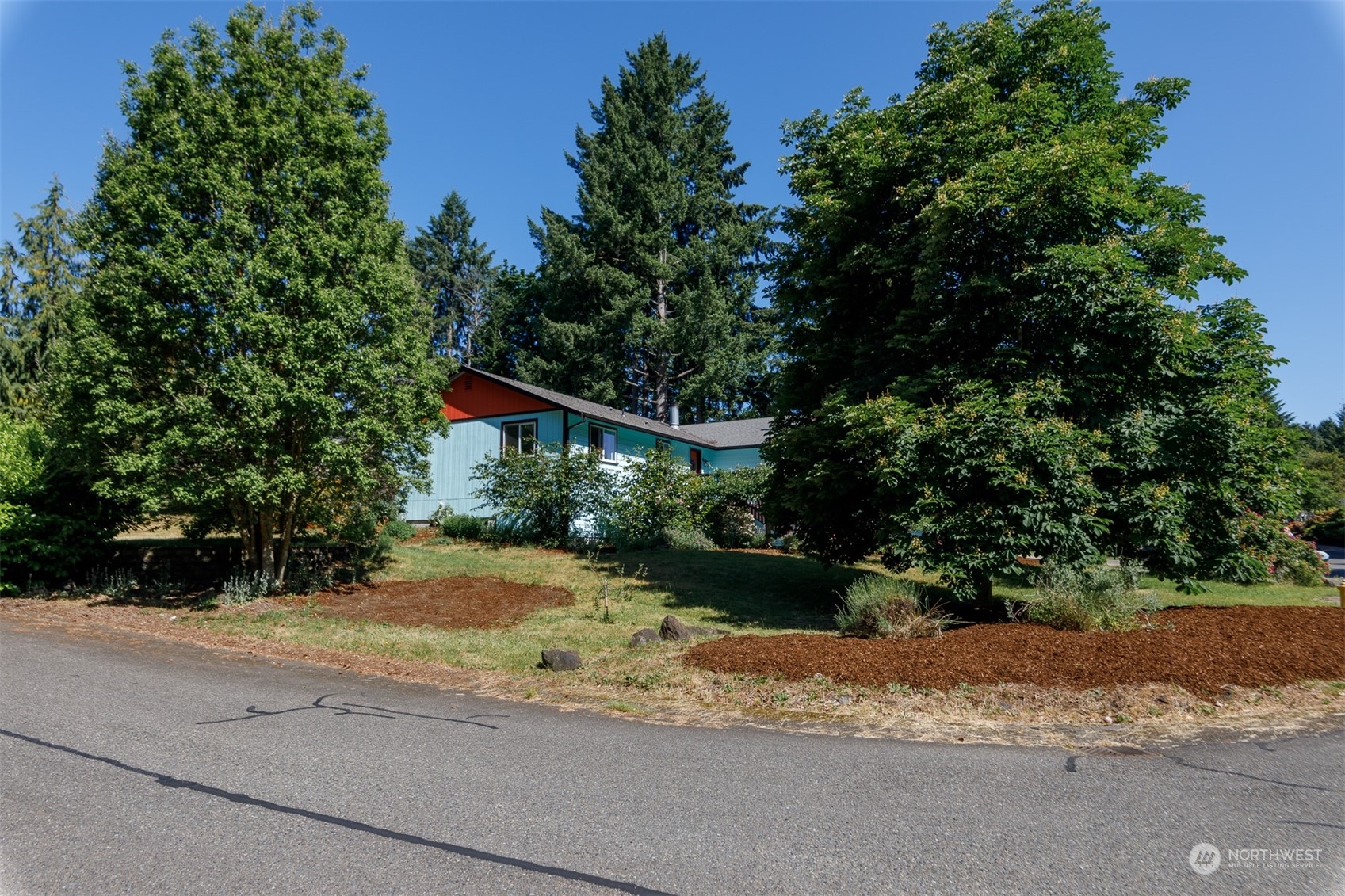 1601 Diamond Road Southeast Lacey, WA 98503 - Photo 3 of 27 Gallery Image 3
