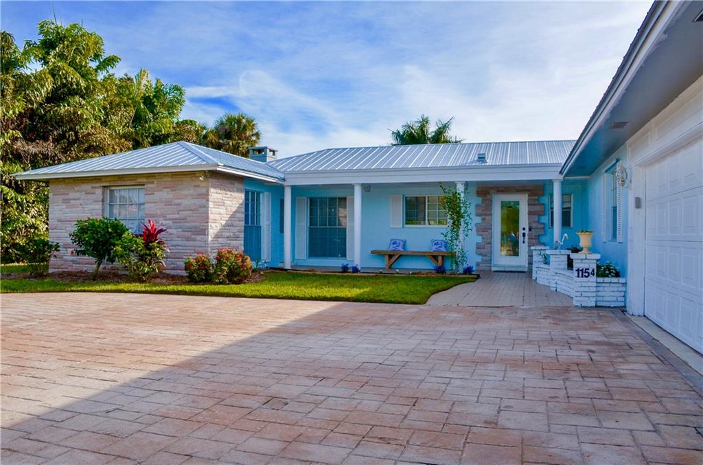 1154 Northwest Spruce Ridge Drive Stuart, FL 34994 - Photo 7 of 43 Gallery Image 7
