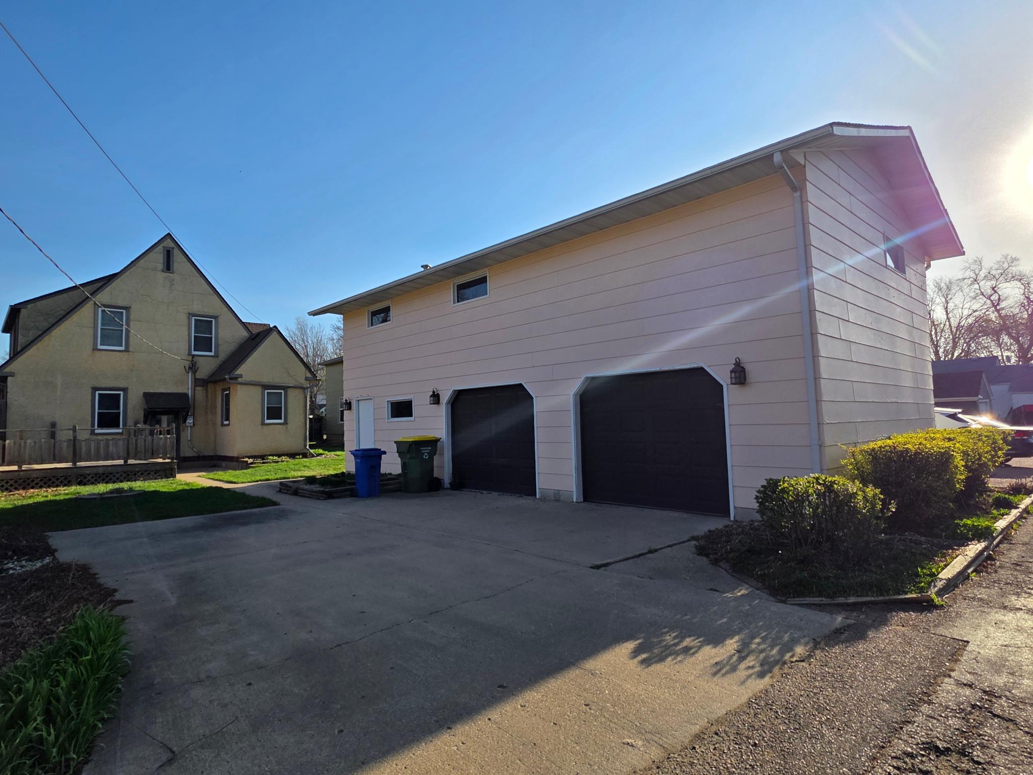 412 Main Street West Pipestone, MN 56164 - Photo 40 of 61