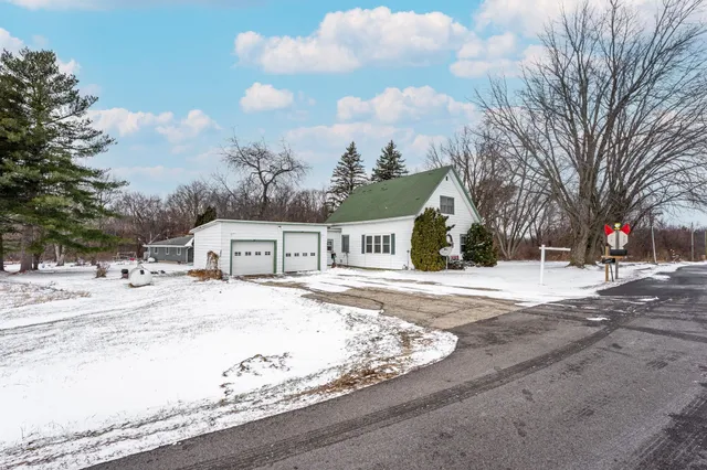 $169,000 | 14118 Beaverton Road, Poplar Grove, IL 61065