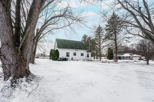 $169,000 | 14118 Beaverton Road, Poplar Grove, IL 61065