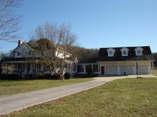 2727 River Road Ten Mile, TN 37880 - Photo 1 of 1 Primary Photo
