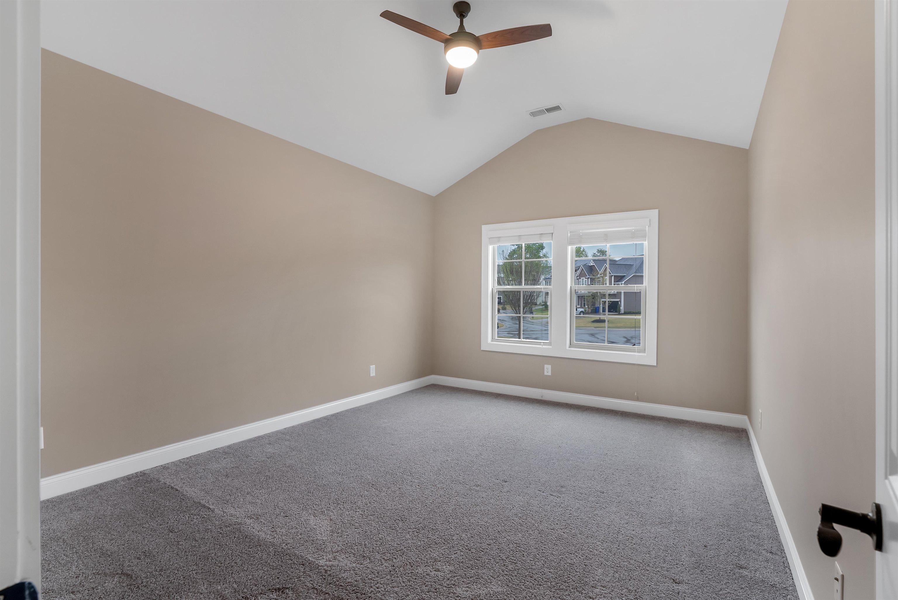 4 Cloudless Circle Greenville, SC 29607 - Photo 27 of 34 Gallery Image 27