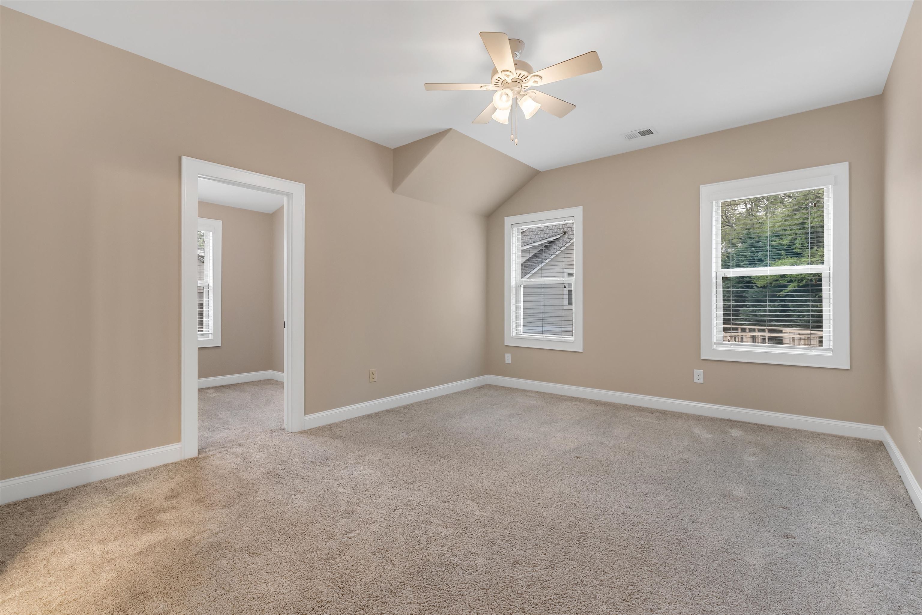 4 Cloudless Circle Greenville, SC 29607 - Photo 28 of 34 Gallery Image 28
