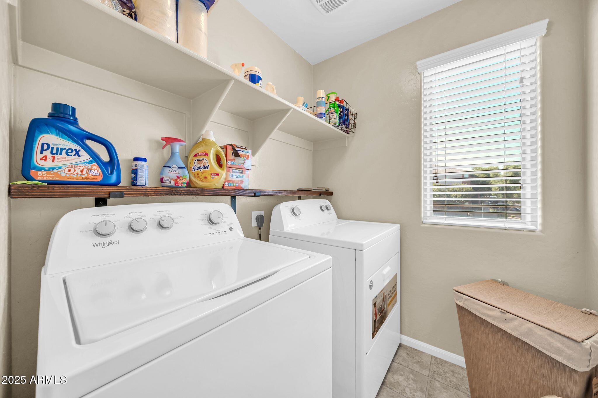 7741 West Giles Road Phoenix, AZ 85035 - Photo 27 of 33 7741 W Giles Rd-26