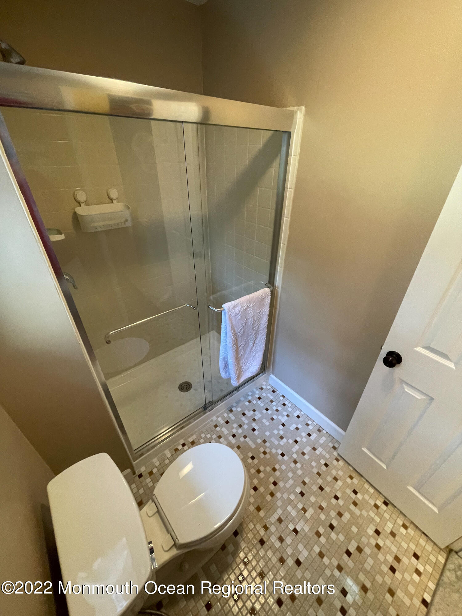 2 Nantucket Court Howell, NJ 07731 - Photo 25 of 43 primary full bath