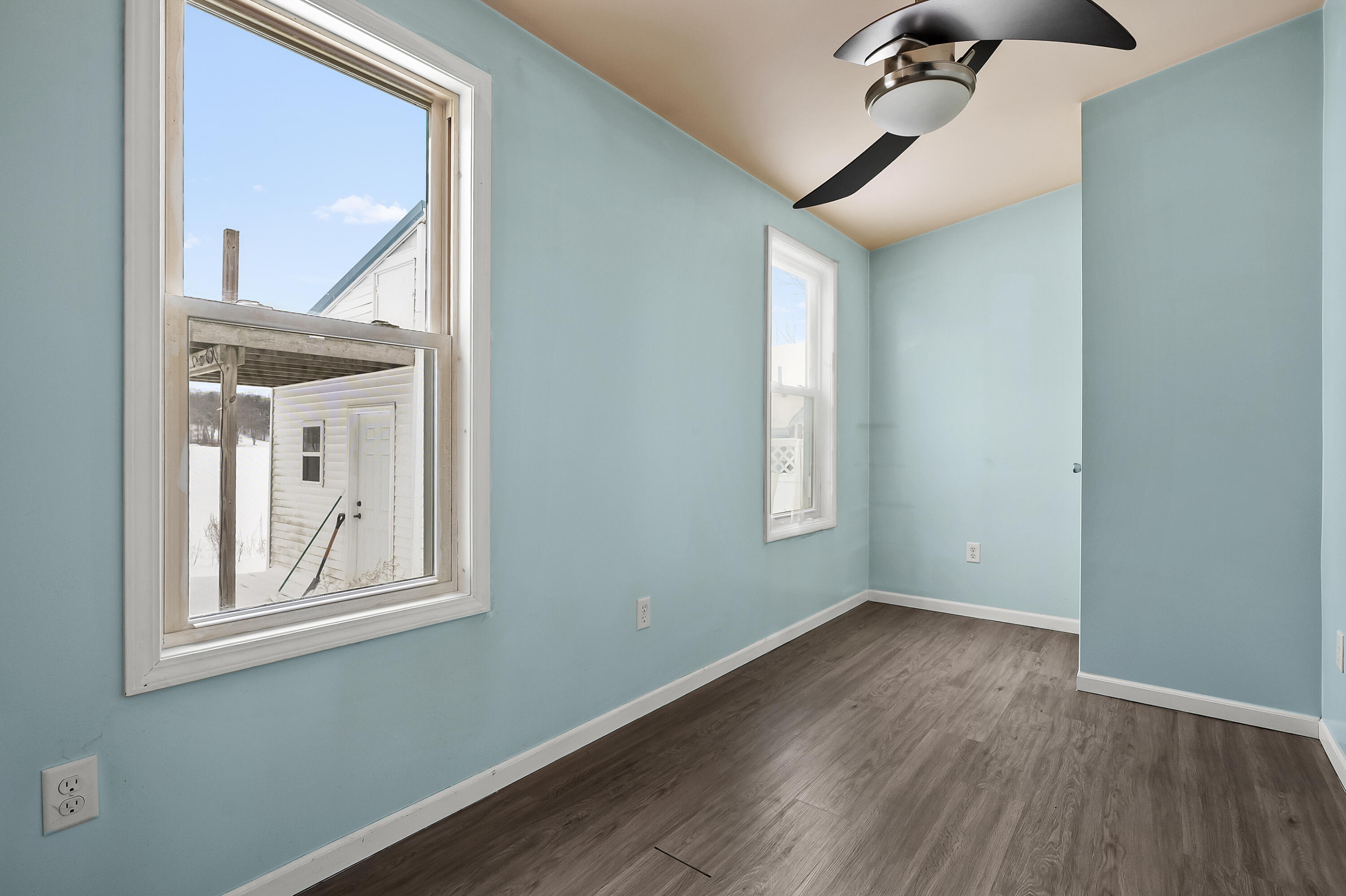 152 Coats Grove Road Hastings, MI 49058 - Photo 22 of 43 Coats Grove Rd E 152 Hastings 49058-20