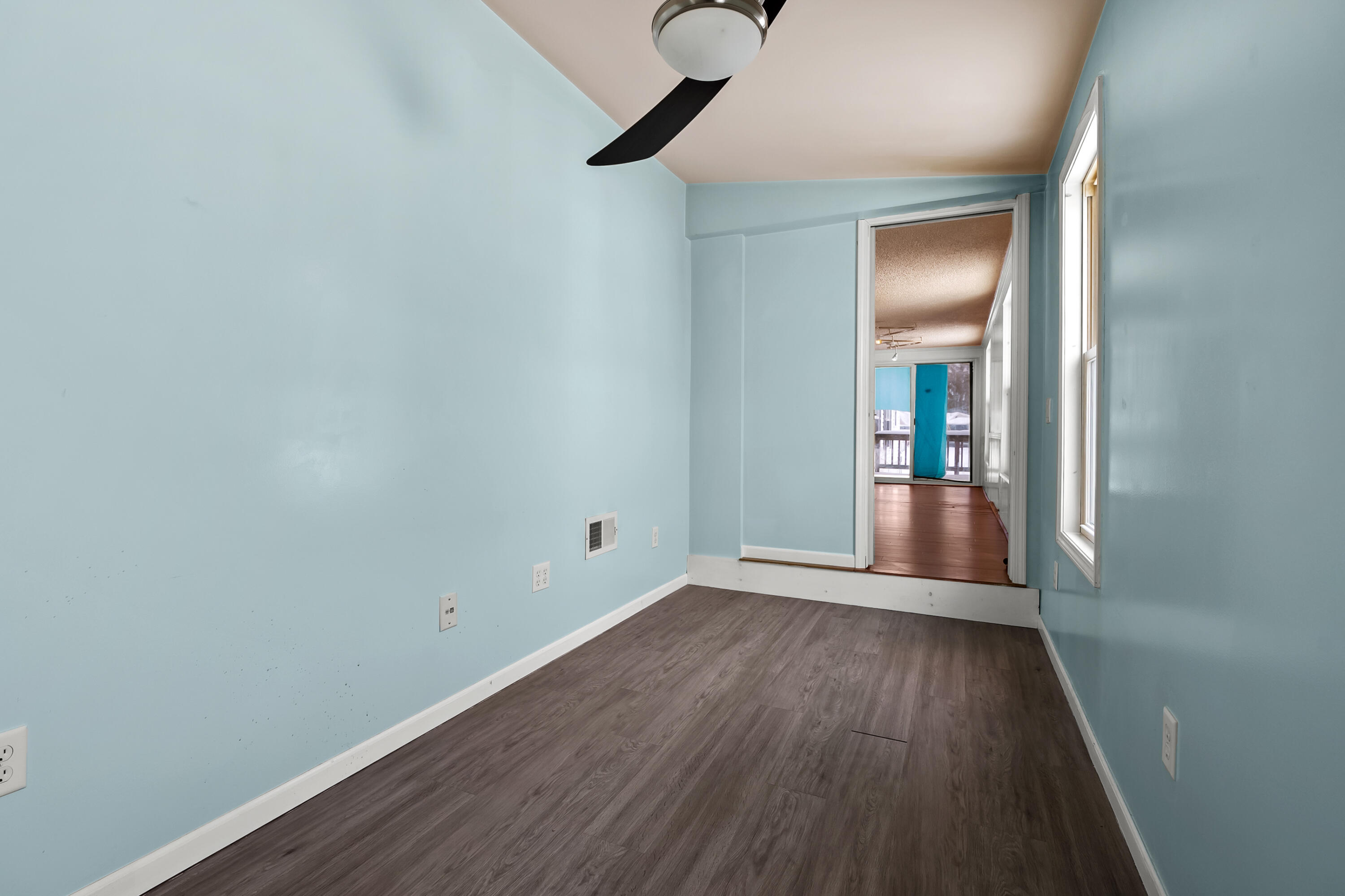 152 Coats Grove Road Hastings, MI 49058 - Photo 23 of 43 Coats Grove Rd E 152 Hastings 49058-21