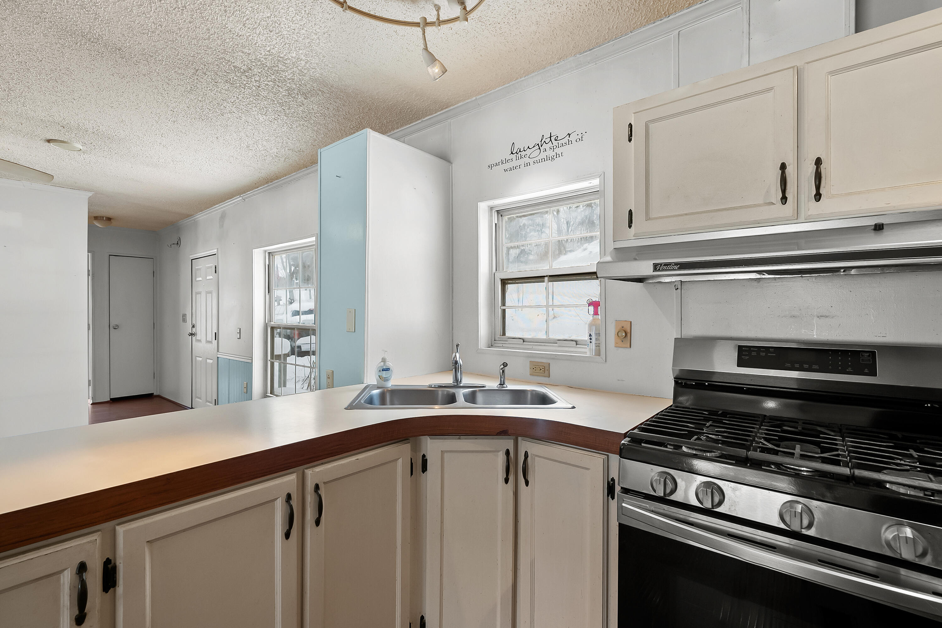 152 Coats Grove Road Hastings, MI 49058 - Photo 10 of 43 Coats Grove Rd E 152 Hastings 49058-8