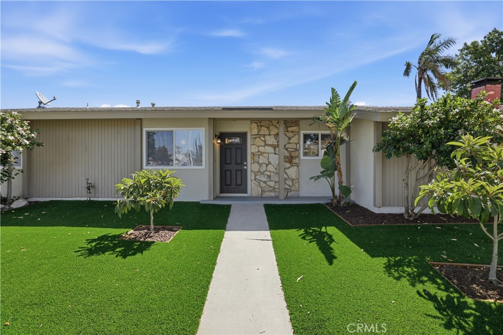 1375 North Chestnut Avenue Rialto, CA 92376 - Photo 6 of 45