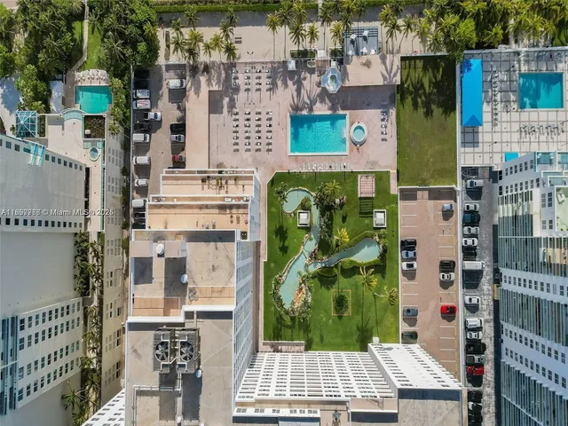 a view of a large building