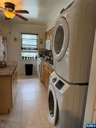 $3,200 | 41 Coyne Court, Unit 2, Bergenfield, NJ 07621