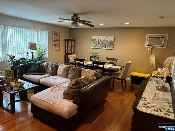 $3,200 | 41 Coyne Court, Unit 2, Bergenfield, NJ 07621