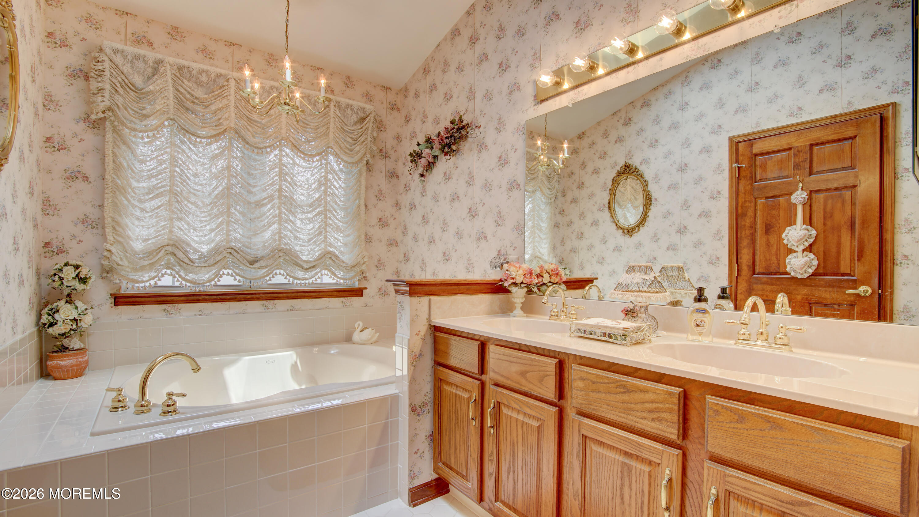 22 Portebello Road Jackson, NJ 08527 - Photo 19 of 32 DSC05869And8more