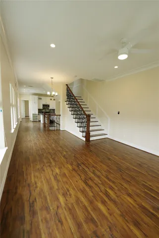 $3,000 | 1013 10th Street, Unit B, Galveston, TX 77550