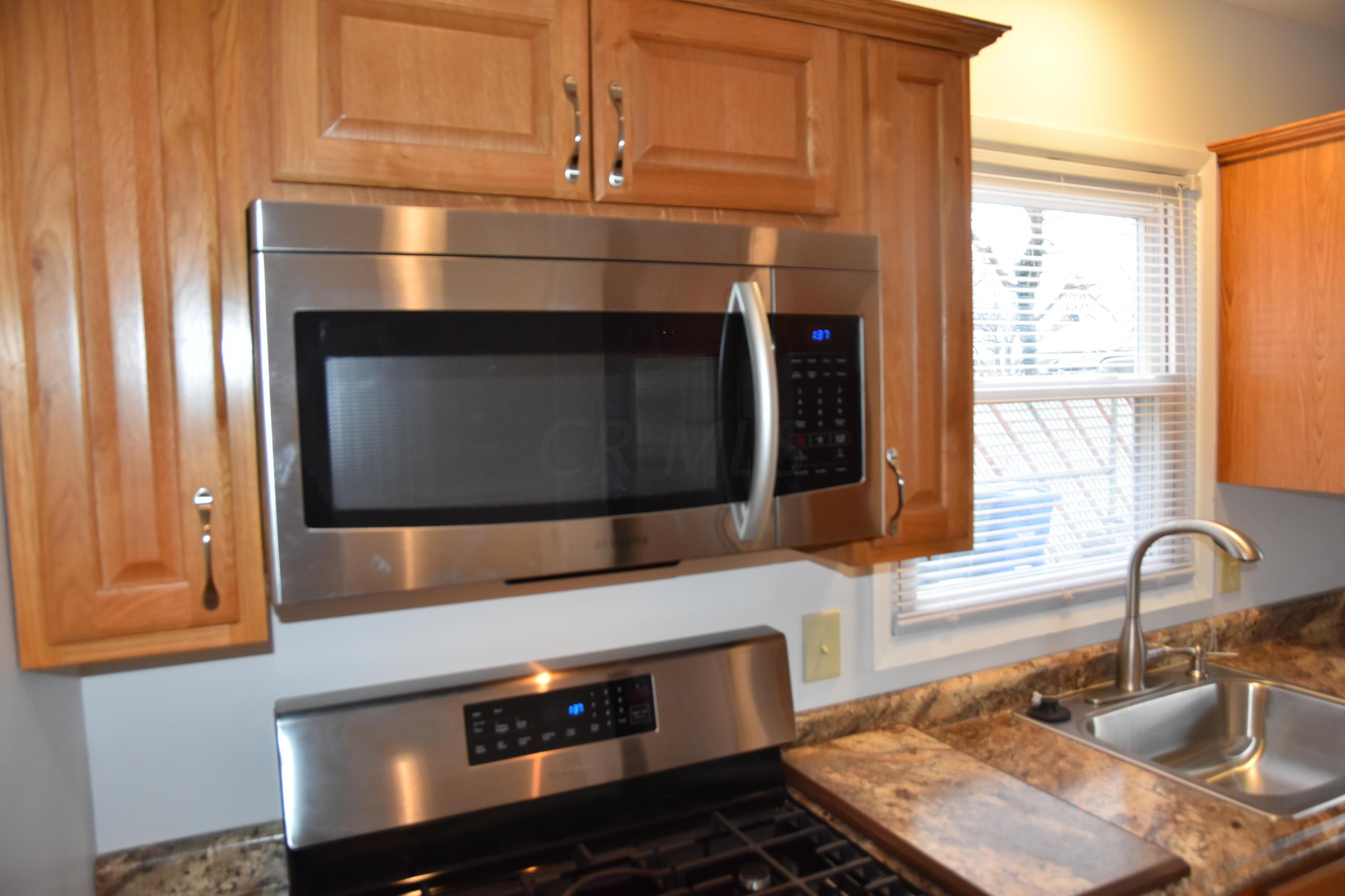 1219 Shady Lane Road Columbus, OH 43227 - Photo 5 of 27 Gallery Image 5