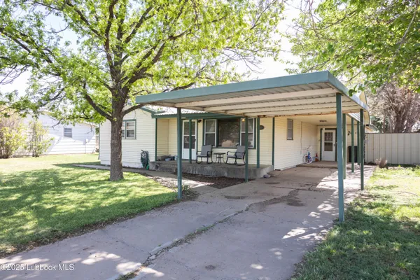 $75,000 | 309 Ripley Avenue, Kress, TX 79052