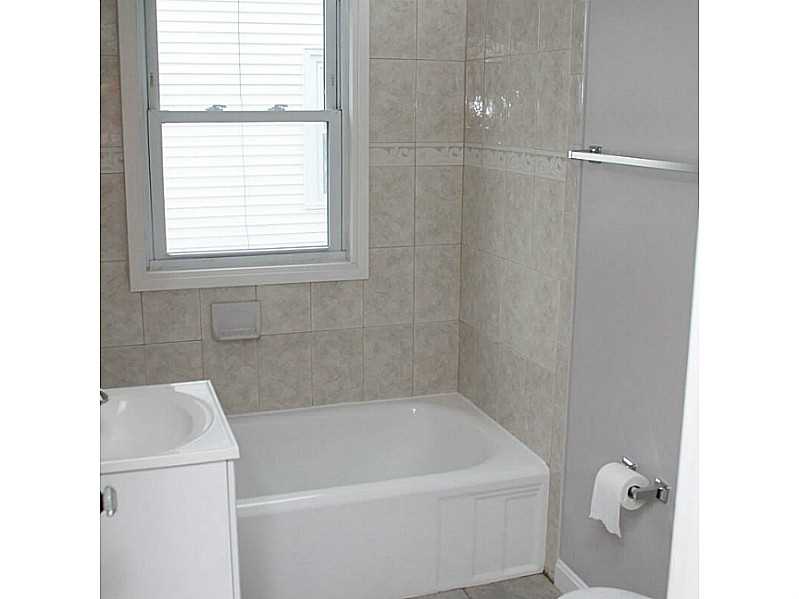 75 Rosemere Road Pawtucket, RI 02861 - Photo 5 of 14 Bathroom.
