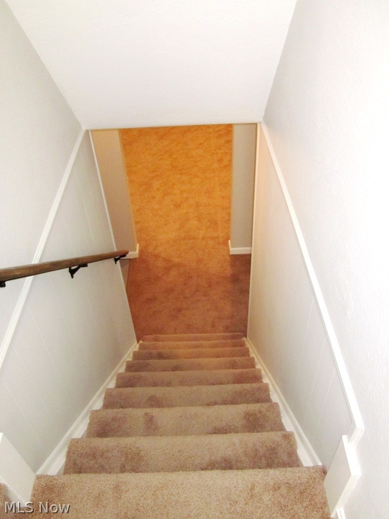 5244 Roseside Avenue Parma, OH 44134 - Photo 19 of 28
