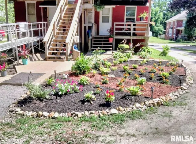 $105,000 | 227 West Pine Street, Canton, IL 61520