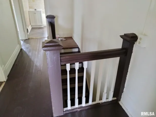 $105,000 | 227 West Pine Street, Canton, IL 61520