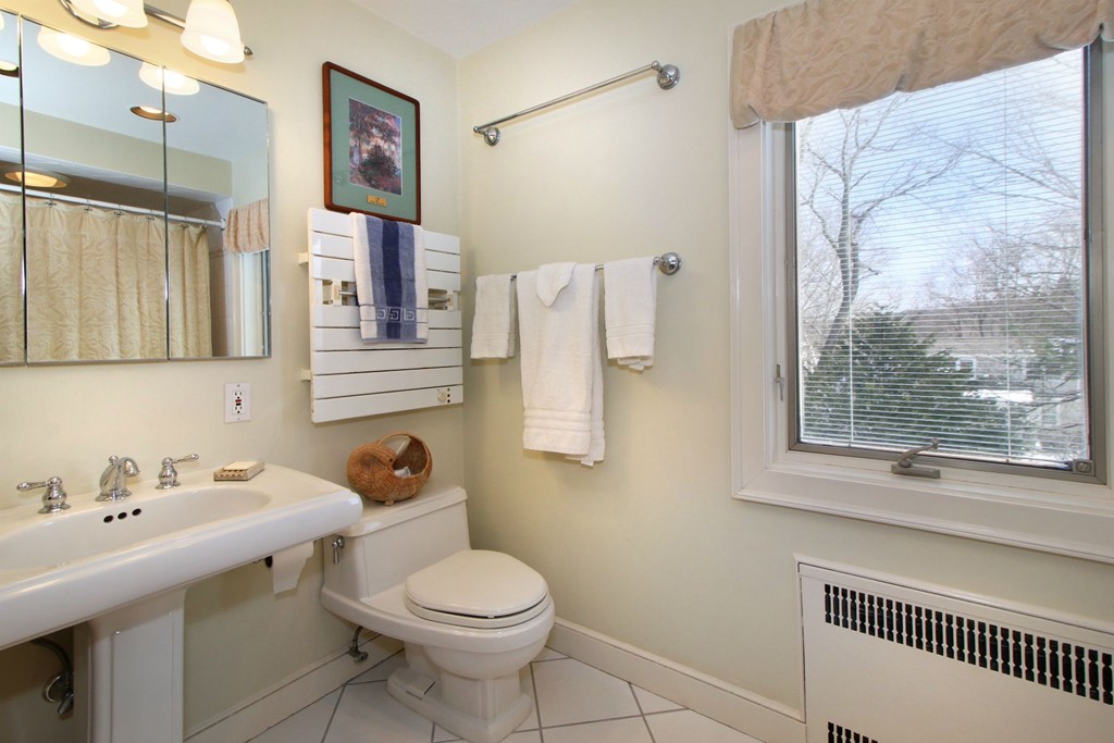 7 Rendall Road Boston, MA 02132 - Photo 17 of 30 Gallery Image 17