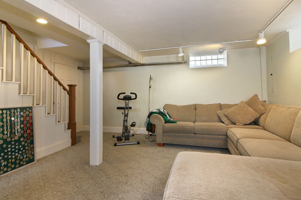 7 Rendall Road Boston, MA 02132 - Photo 23 of 30 Gallery Image 23