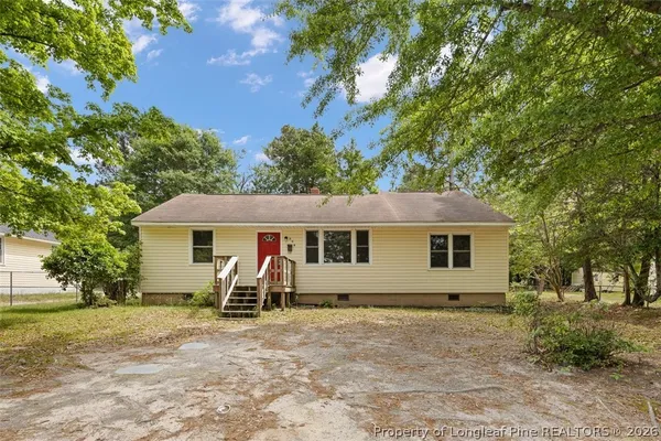 $129,900 | 508 East 6th Avenue, Raeford, NC 28376
