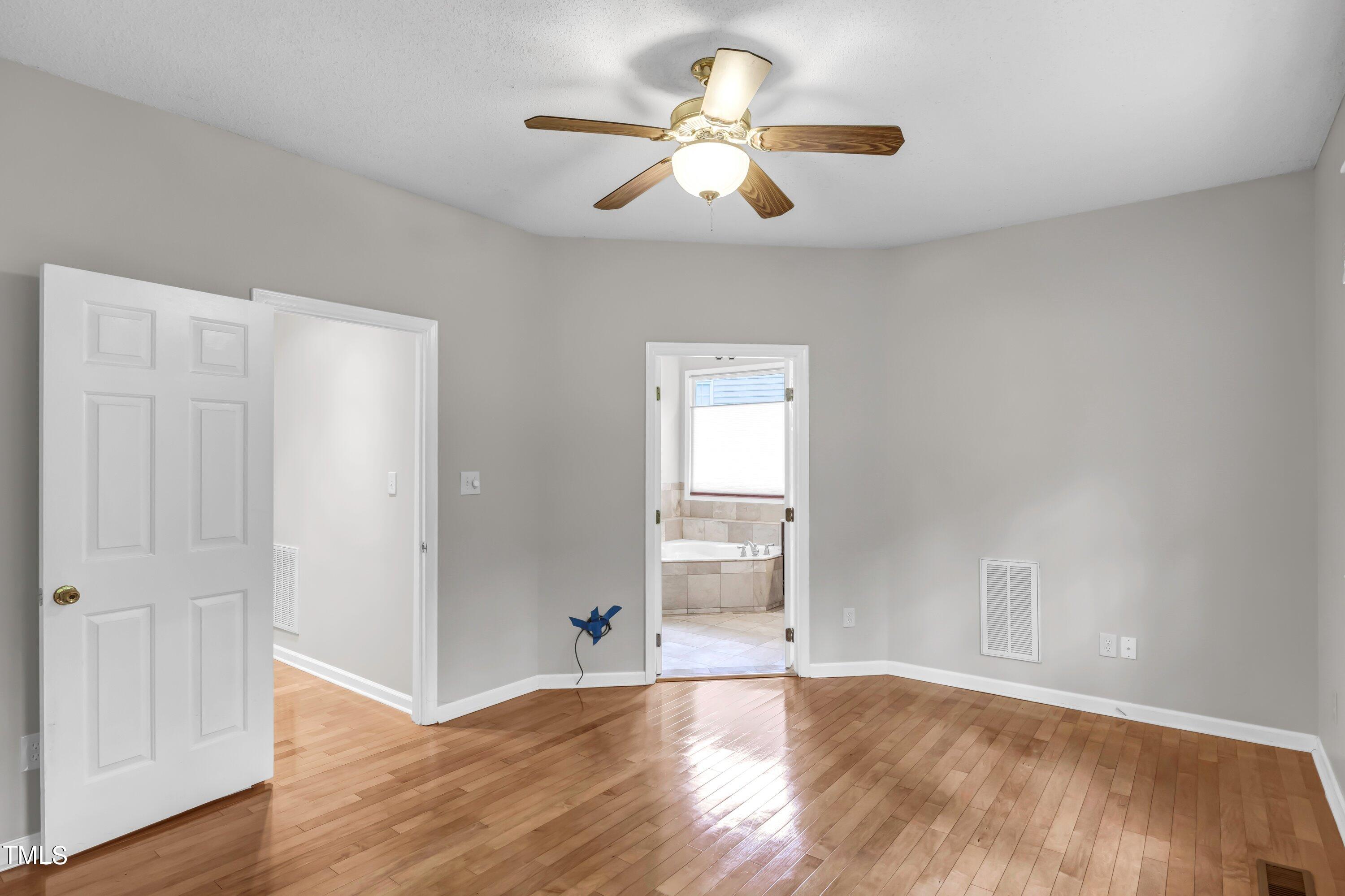 816 Kings Cross Way Raleigh, NC 27615 - Photo 20 of 41 34-IMG_0967