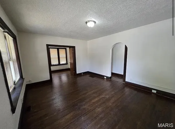 $87,500 | 8831 May Avenue, St. Louis, MO 63136